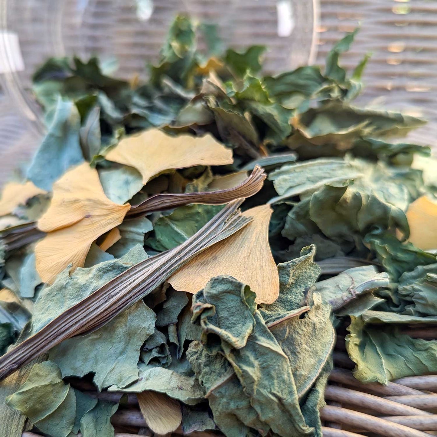Herbal Gold 'n' Greens - BinkyBunny.com House Rabbit Store